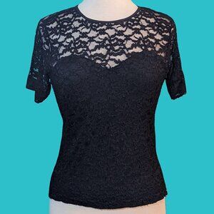 Black Lace Top Size S Preowned